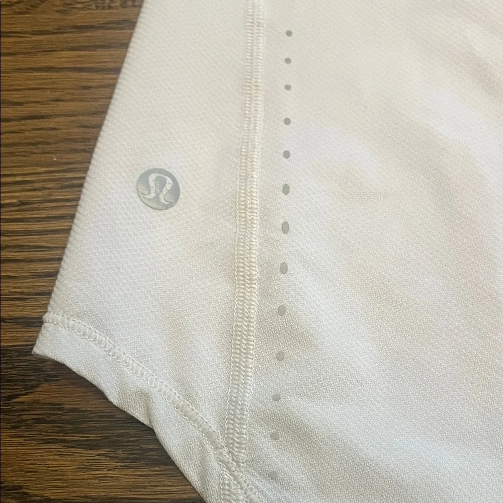 lululemon athletica Women's Short Sleeve Tee in White - Picture 3 of 3